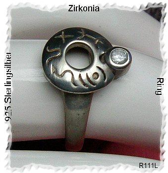 Bild 2 Ring, 925 Silber mit eien Zirkoniastein