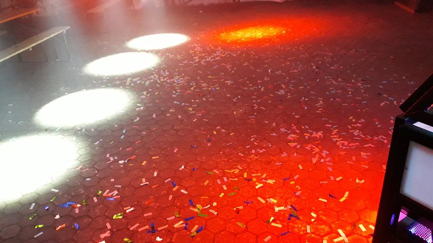 Bild 2 Technik für Ihre Mai Party mieten! Wir liefern auch !