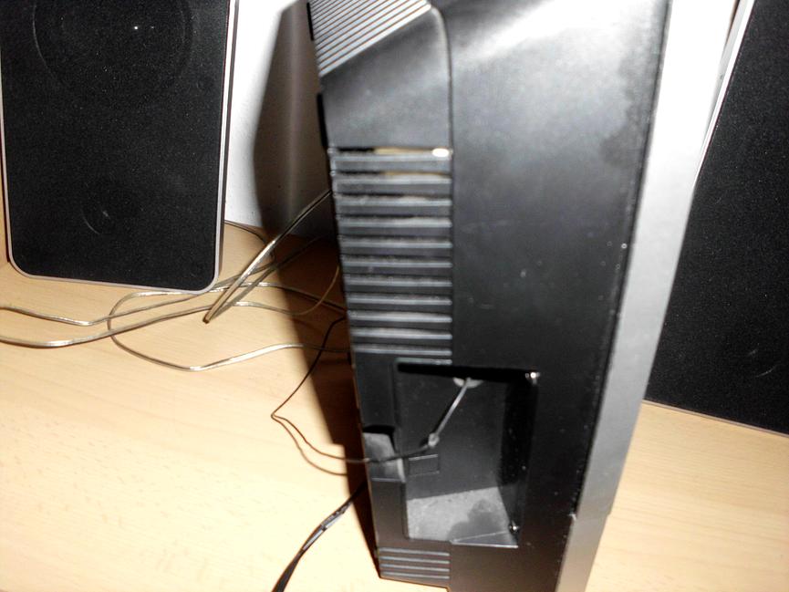 Bild 7 Ich gebe eine gebrauchte kleine Musikanlage ab nur für 10euro