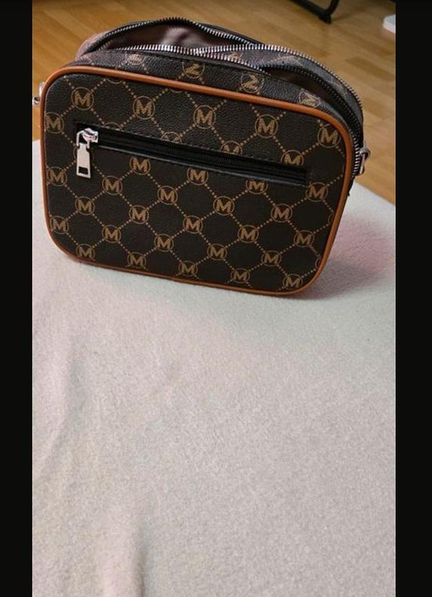 Bild 3 Damen Handtasche zu verkaufen
