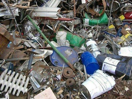 Bild 1 Schrottentsorgung aller Art Kostenlos und Sofortabholung