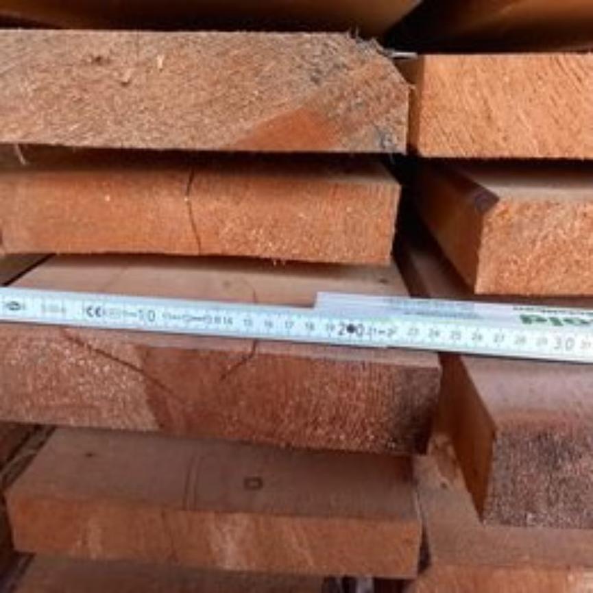 Bild 2 Hochwertige Holzbretter & Kanthölzer – direkt auf Maß zugeschnitten