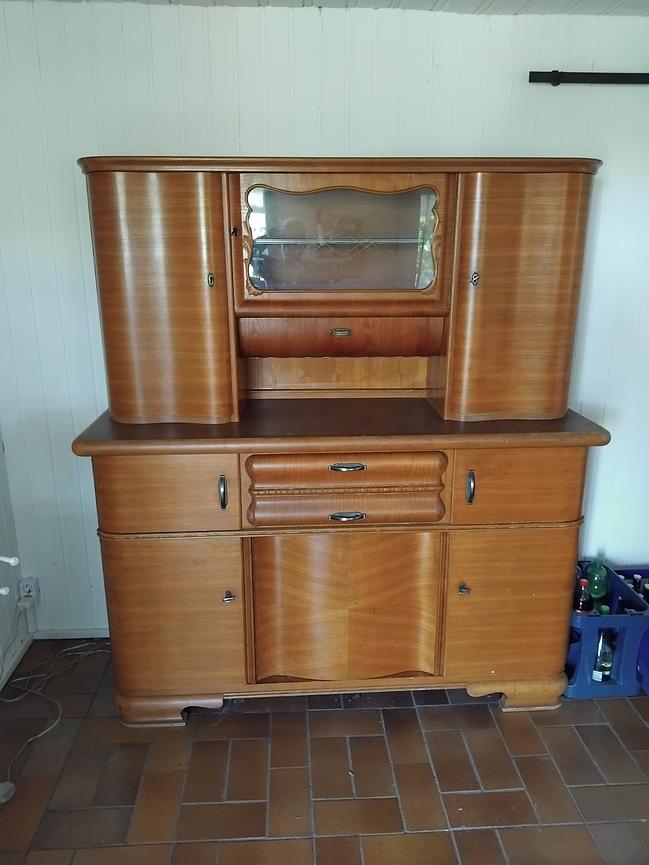 Bild 1 Omas Küchenschrank