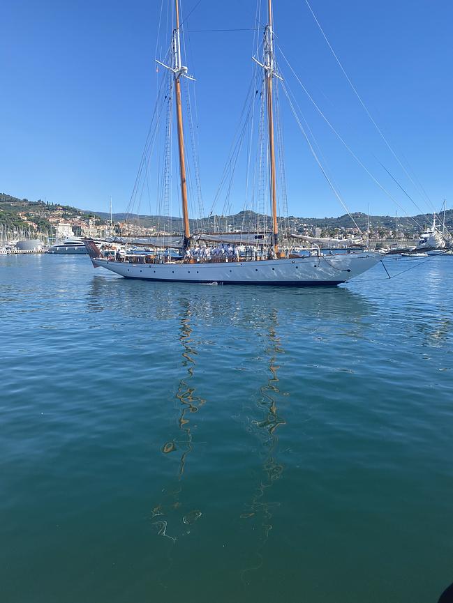 Bild 3 Romantische Dachwohnung am Mittelmeerhafen