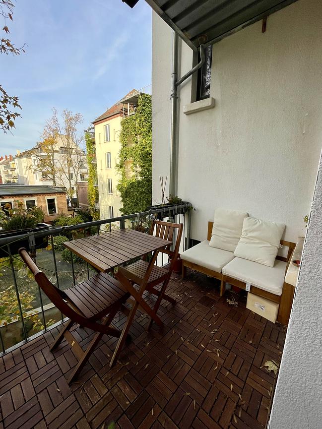 Bild 1 Helle 2-Zimmer-Wohnung mit Balkon in Plagwitz (Übernahme möglich)