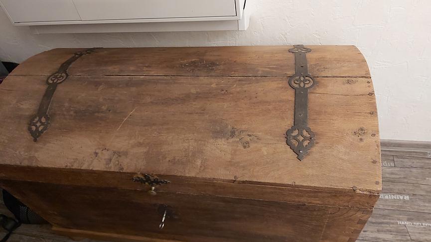 Bild 2 Truhe zu verkaufen!