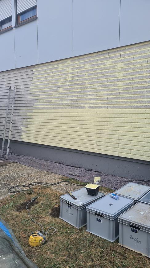 Bild 16 Maler Arb. Haus u. Holzfassade Klinker Dachüberstand Ortsgang Giebel Traufe