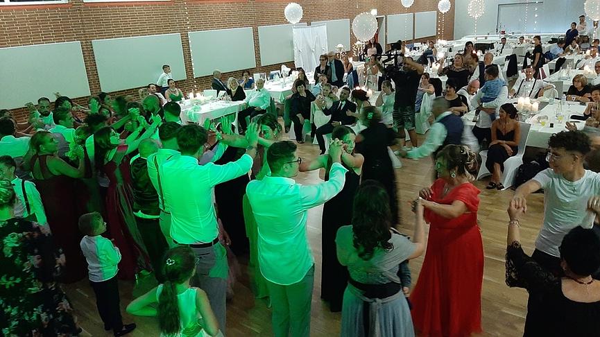 Bild 4 Italienische Sänger/in für jeden Event 