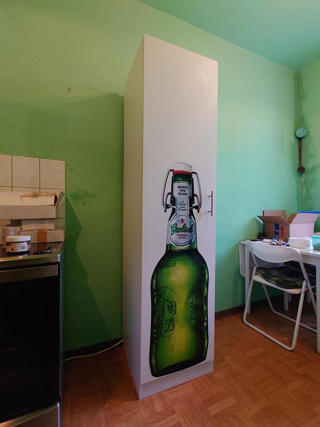 Bild 1 hoher + schmaler Küchenschrank in Connewitz