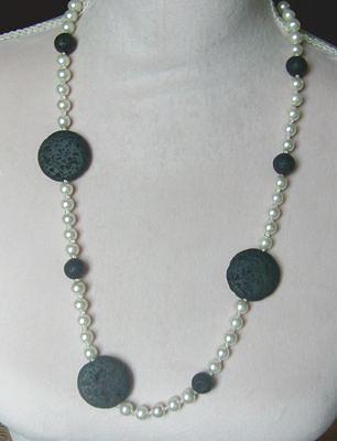 Bild 8 Perlen-Lavakette, Longkette, sportlich, chic und elegant