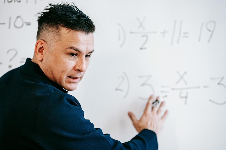 Bild 1 Nachhilfe gesucht für Mathematik 2 h / Woche HH-West