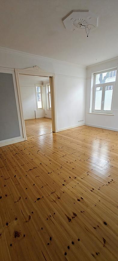 Bild 8 Exklusive 5-Zimmer Wohnung, ganze Wohnung (192 m2) für WG, keine Zi Anfragen!