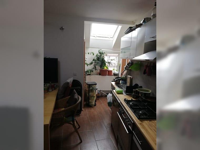 Bild 12 Zimmer in 4er WG Zentral Dachgeschoss WG-Zimmer 23 m² befristest / Probewohnen
