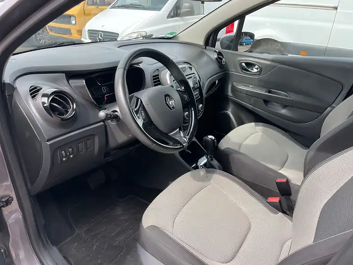 Bild 5 Renault   Captur , 2014   weinig  Kilometer   47.800 km