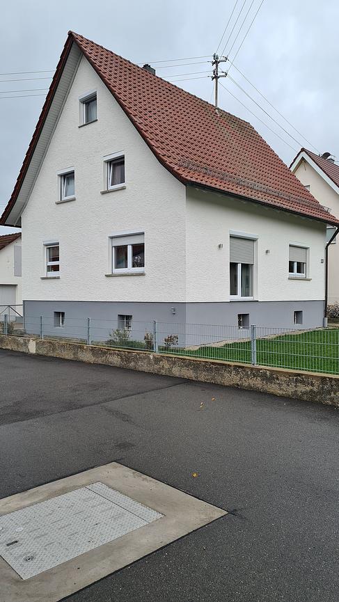 Bild 17 Maler Arb. Haus u. Holzfassade Klinker Dachüberstand Ortsgang Giebel Traufe