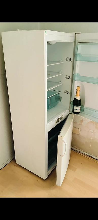 Bild 1 Kühlschrank