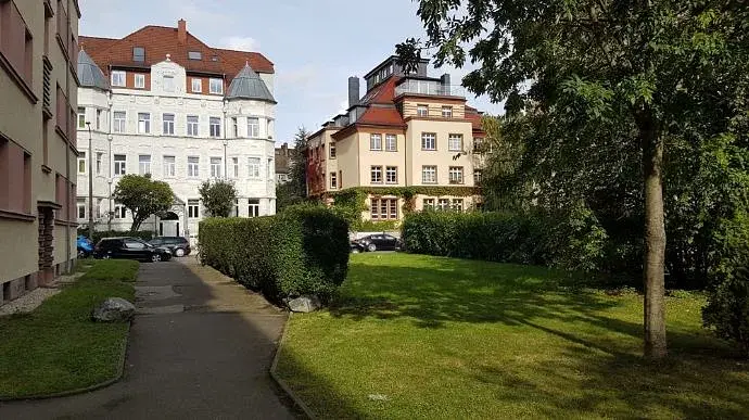 Bild 18 Ich vermiete eine 2-Zimmer-Dachgeschosswohnung mit Küche, Bad und Flur in Golis