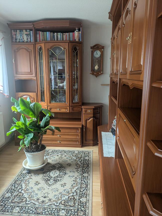 Bild 2 Schrankwand & Sideboard Kirschbaum (sehr gut erhalten & modular aufgebaut)