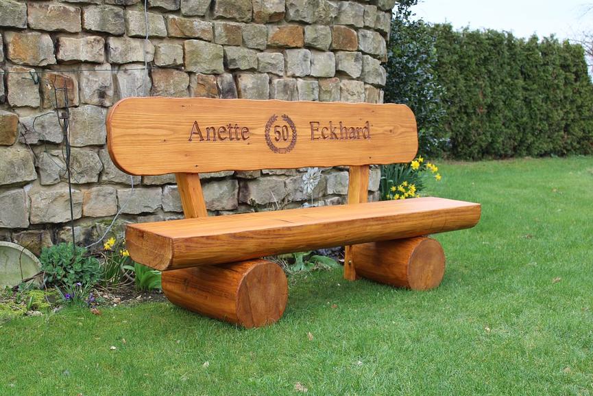 Bild 7 Gartenbank mit Gravur. Hochzeitsgeschenk. Jubiläumsgeschenk. Krongartmöbel.