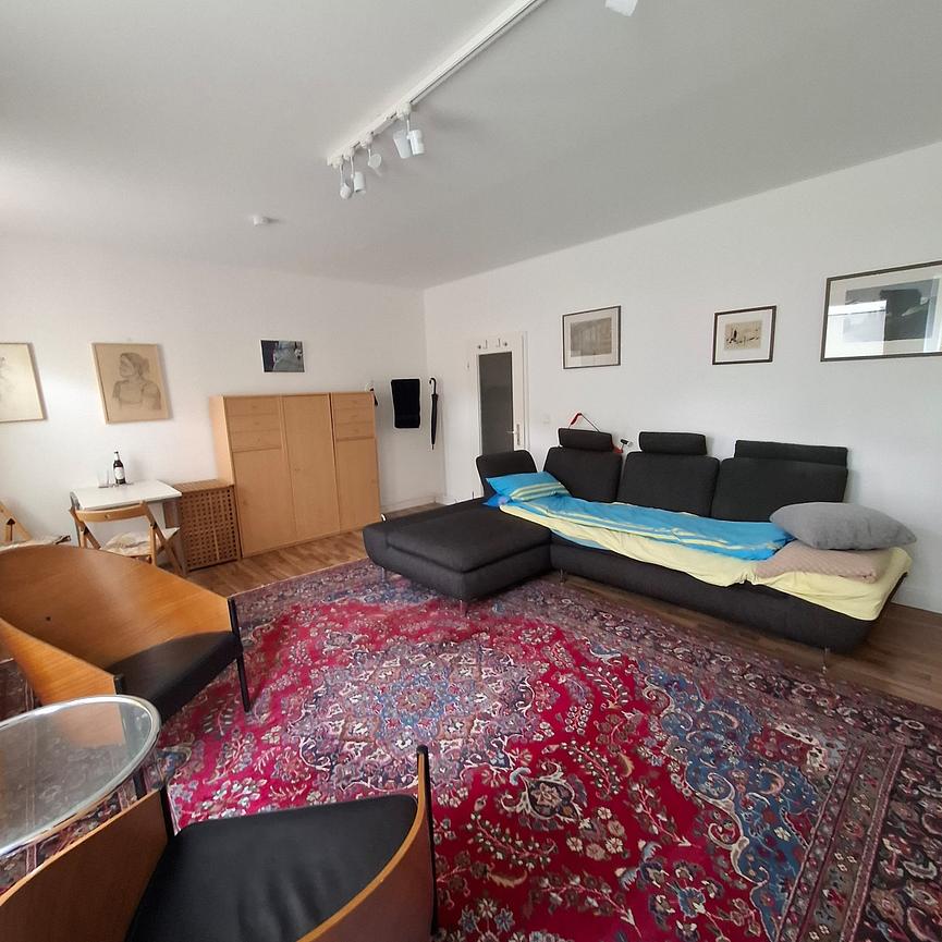 Bild 2 Möbiliertes Zimmer  Berlin Mitte