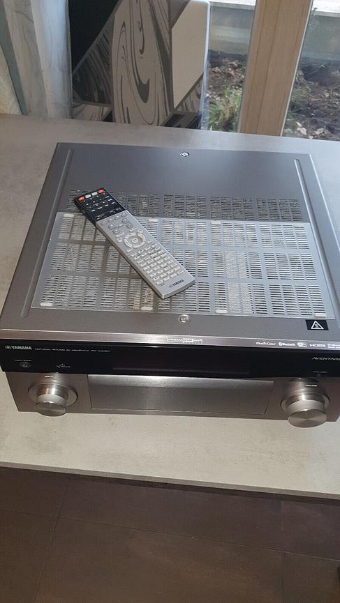 Bild 1 Yamaha Aventage RX-A3050 Heimkino-Receiver