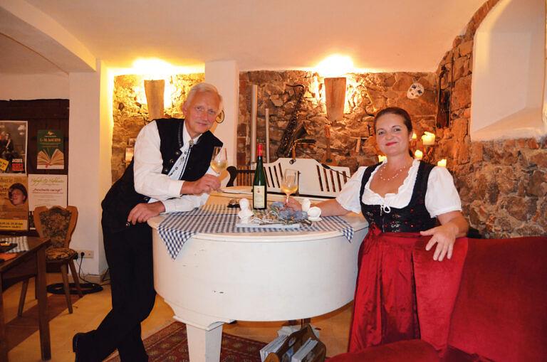 Bild 1 Geburtstagsfeier (50., 60., 70., 80. Geburtstag?) - Hofcafé Proschwitz in Meißen