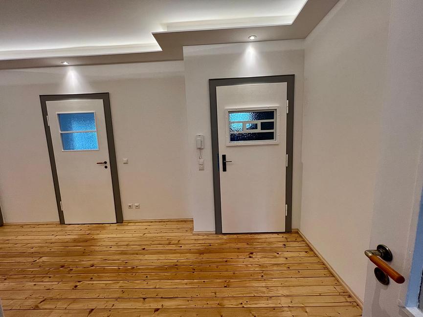 Bild 8 4 Zimmerwohnung für WG in Stötteritz, Küche, Bad, Balkons, 104qm, Garten.