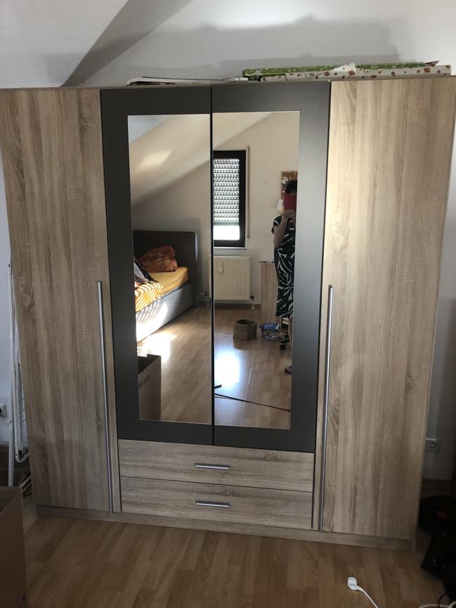 Bild 4 Möbel zu verschenken