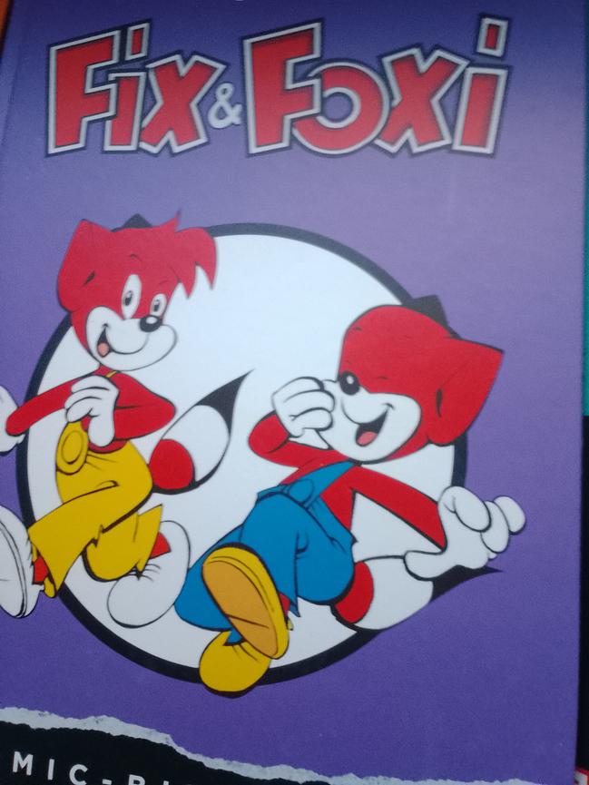 Bild 2 4 Comic Bücher  6 Euro