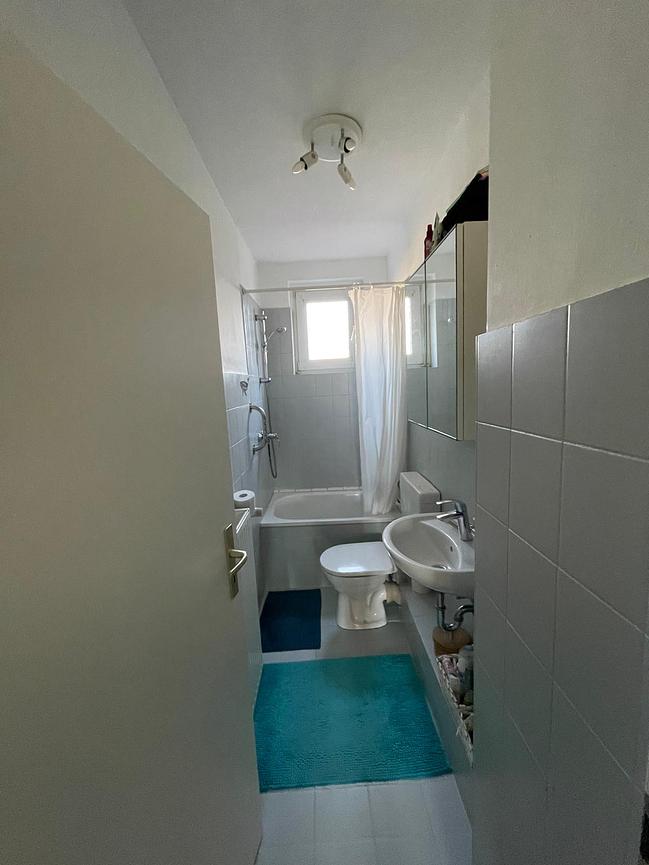 Bild 2 Suche Mitbewohnerin/Pendlerin