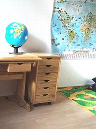 Vorschaubild Kinderschreibtisch, mit Stuhl, höhenverstellbar, Holz