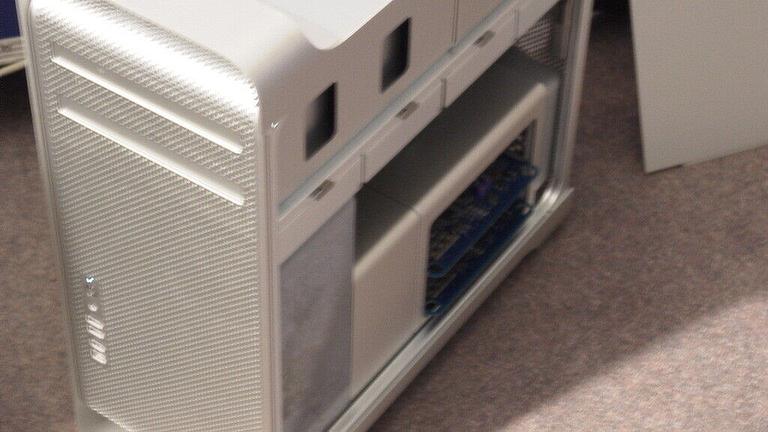 Apple Mac Pro Quad 2,26Ghz 64Gb RAM 8 CORE 8000GB 8TB