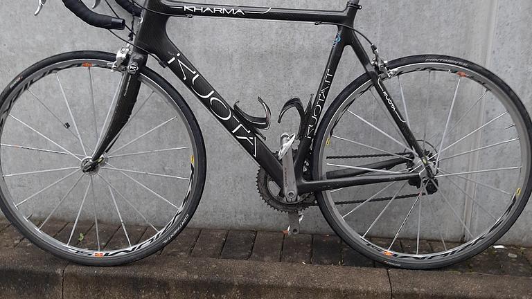 Vorschaubild Carbon Rennrad - Herren- schwarz- Kuota - 500eur 