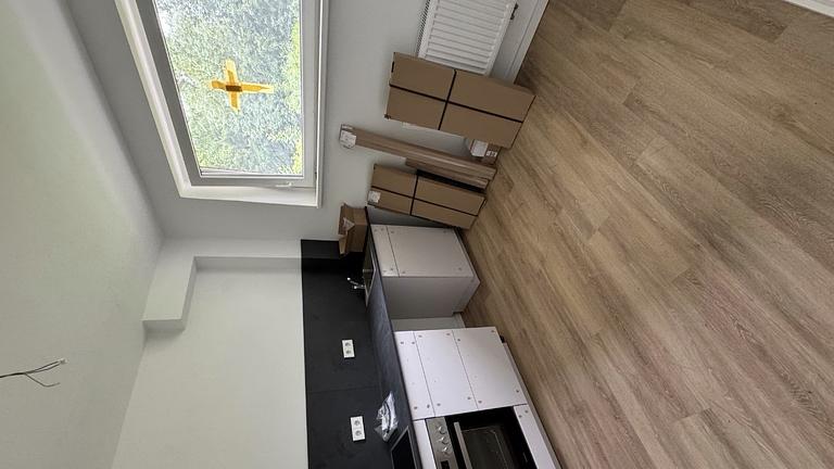 15 qm Zimmer zu vermieten