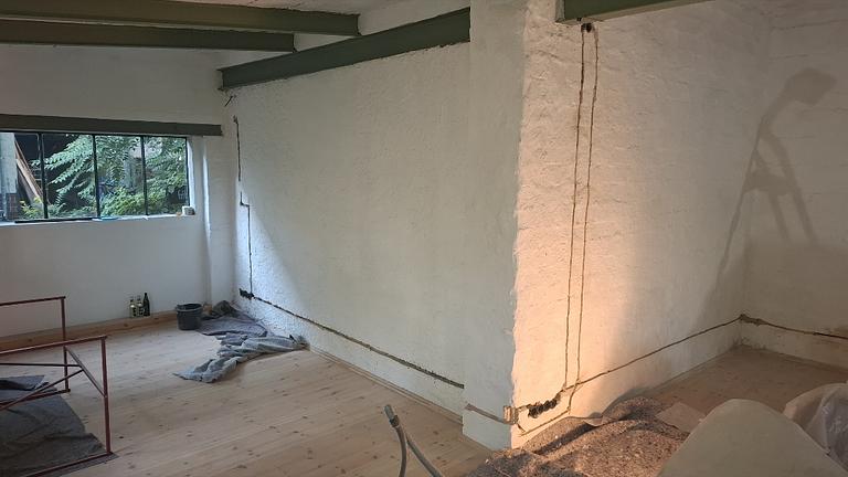 Elektriker sucht Aufträge!!