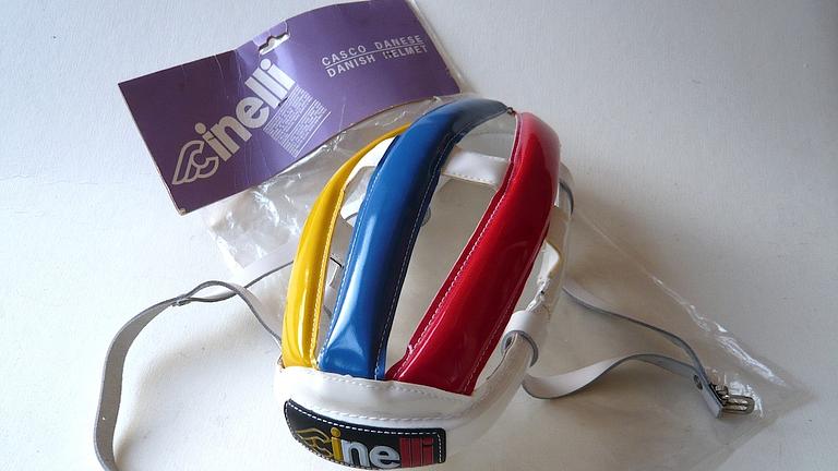 Cinelli Fahrradhelm aus den 80er Jahren  dänisch Style neuwertig