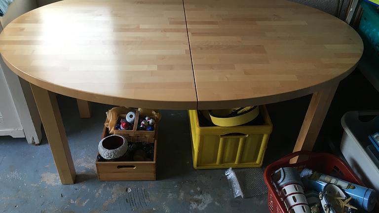 Vorschaubild Ovaler Holztisch Buche zu verkaufen