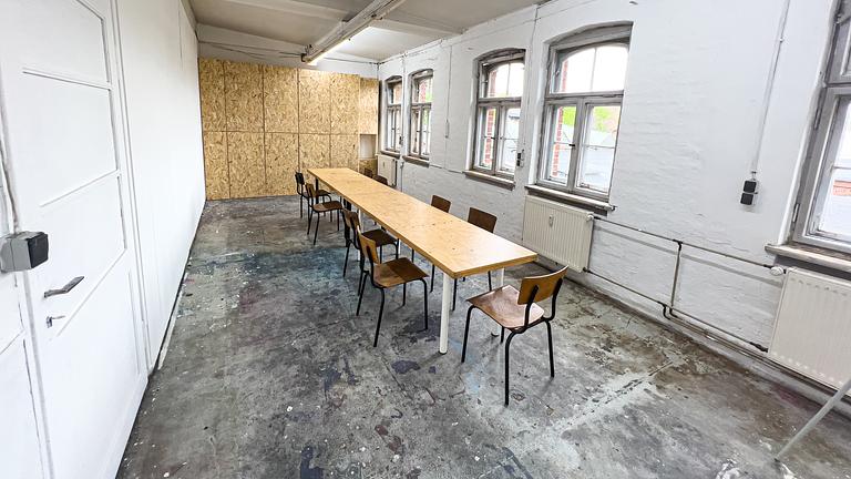 Atelier Workshop Raum Arbeitsplatz