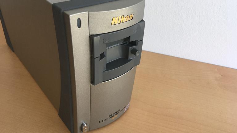 Nikon LS-5000 mit Feeder SF-210 und SilverFast Ai Studio 8
