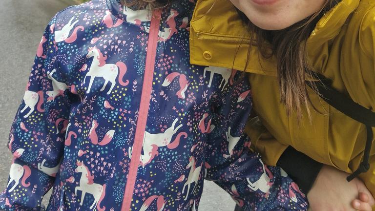 Mama und Tochter (6) suchen neues Zuhause!
