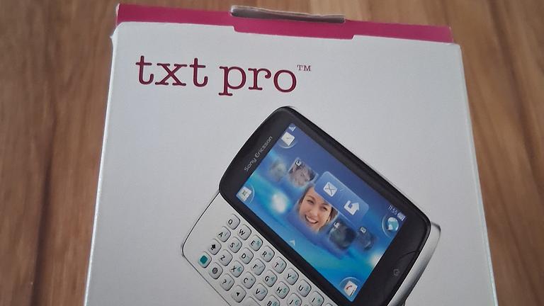 Beite eine echte Rarität Sony Ericsson Txt Pro