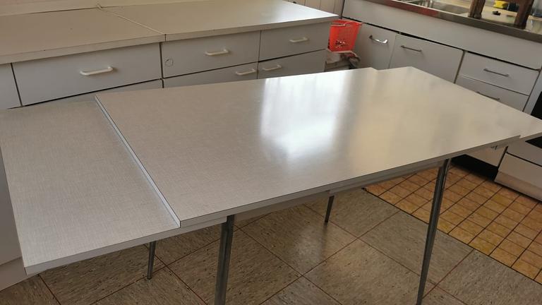 Küchentisch 60er Jahre