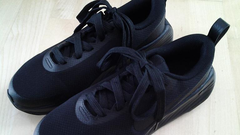 Nike Promina Damen Gr. 37/37,5_WALKING_FITNESS_NEU