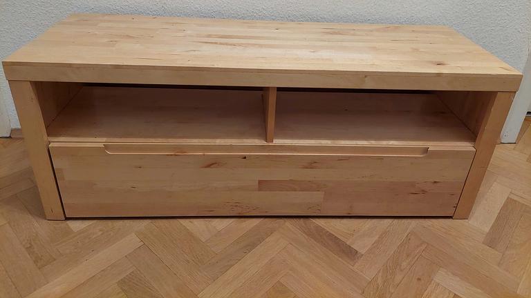 Vorschaubild Ikea TV-Bank in Birke günstig abzugeben, 20€ VB