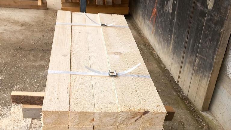 Kantholz 6 × 8 × 0,95 cm – praktisches Paketangebot  📦 Details:  Maße: 6 × 8 ×