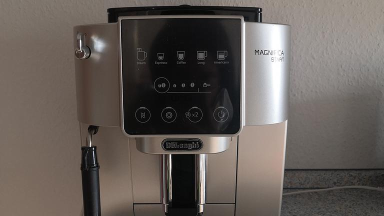 Vorschaubild Kaffeemaschine DeLonghi Magnifica Start zu verkaufen