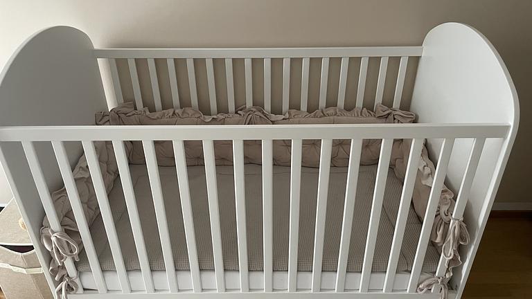 Vorschaubild Babybett Gonatt 