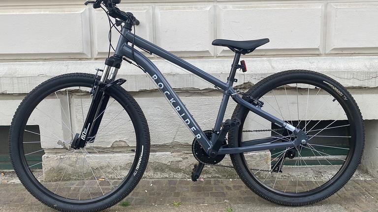 Mountainbike/Fahhrad + Zubehör // Zustand ausgezeichnet