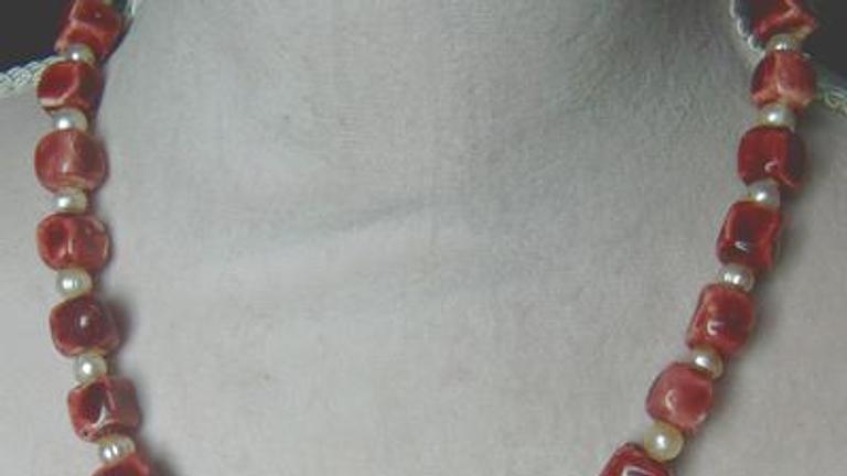 Edelsteinkette, roter Achat mit Perlen