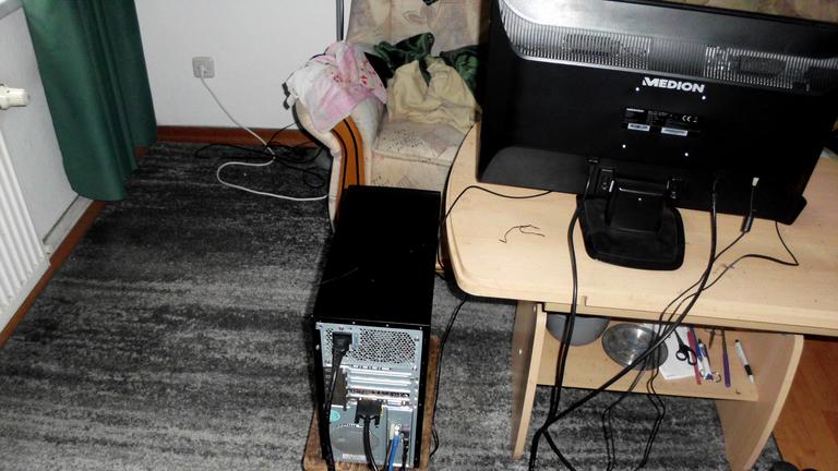 Gebe kompletten PC mit Windows 11 Enterprise günstig  nur für 45euro ab